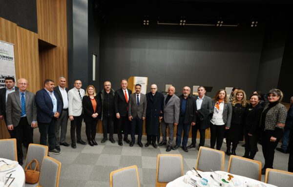 Beylikdüzü-Kent-Konseyinden-Birlik-ve-Dayanışma-Sofrası-143